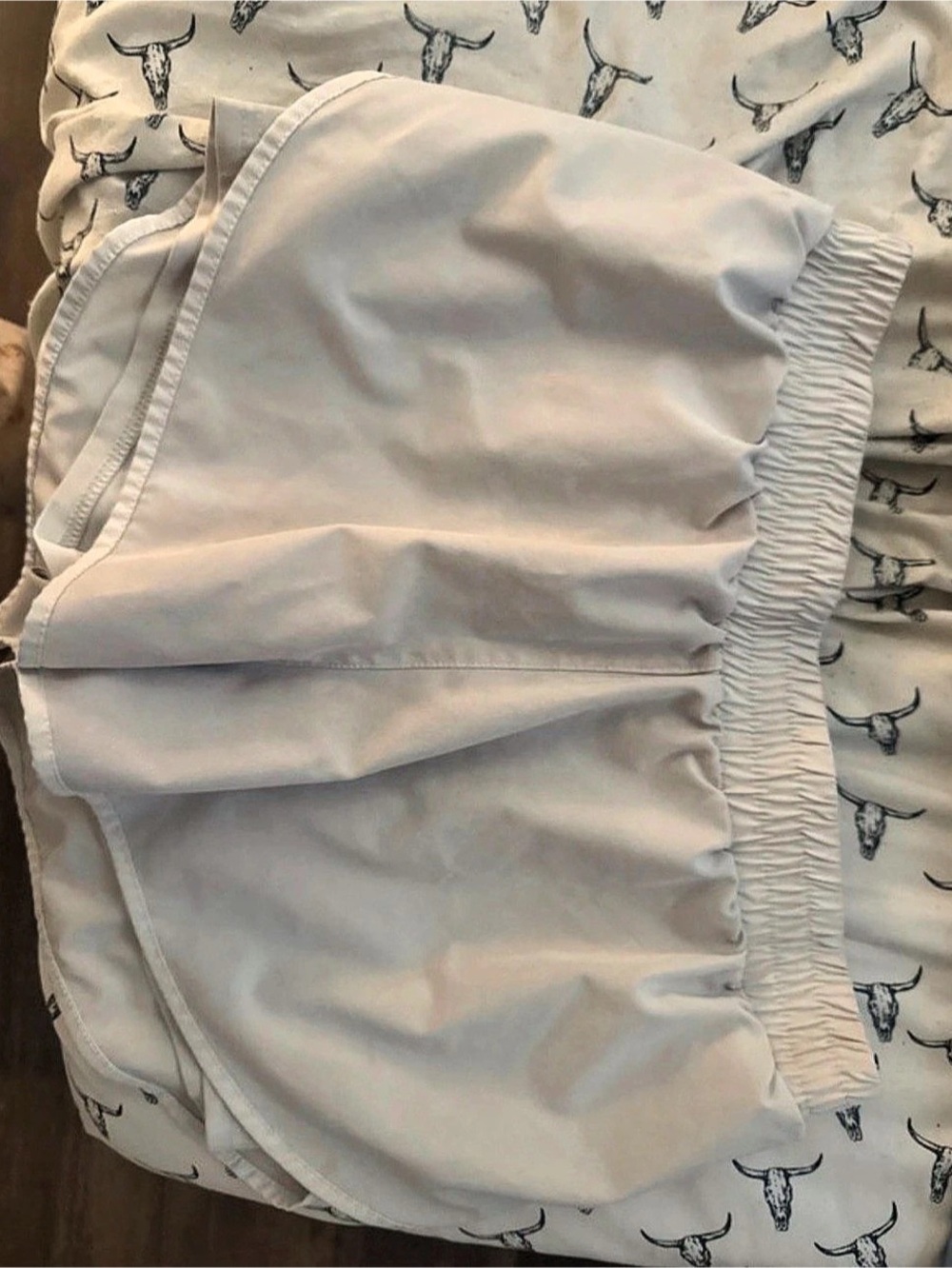 Shien High-Rise Lined Short 3" White